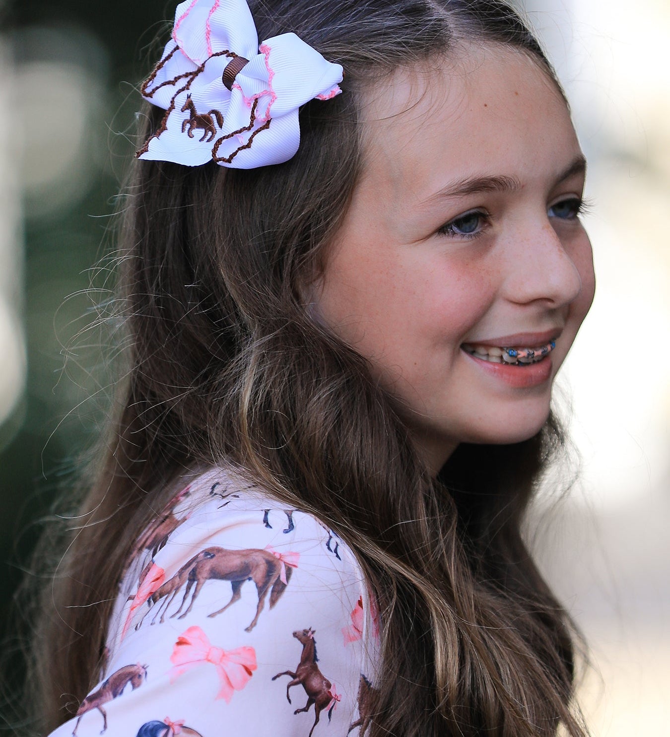 Western Horse Embroidery Ruffle Edge Girls Hairpin 4 Inch