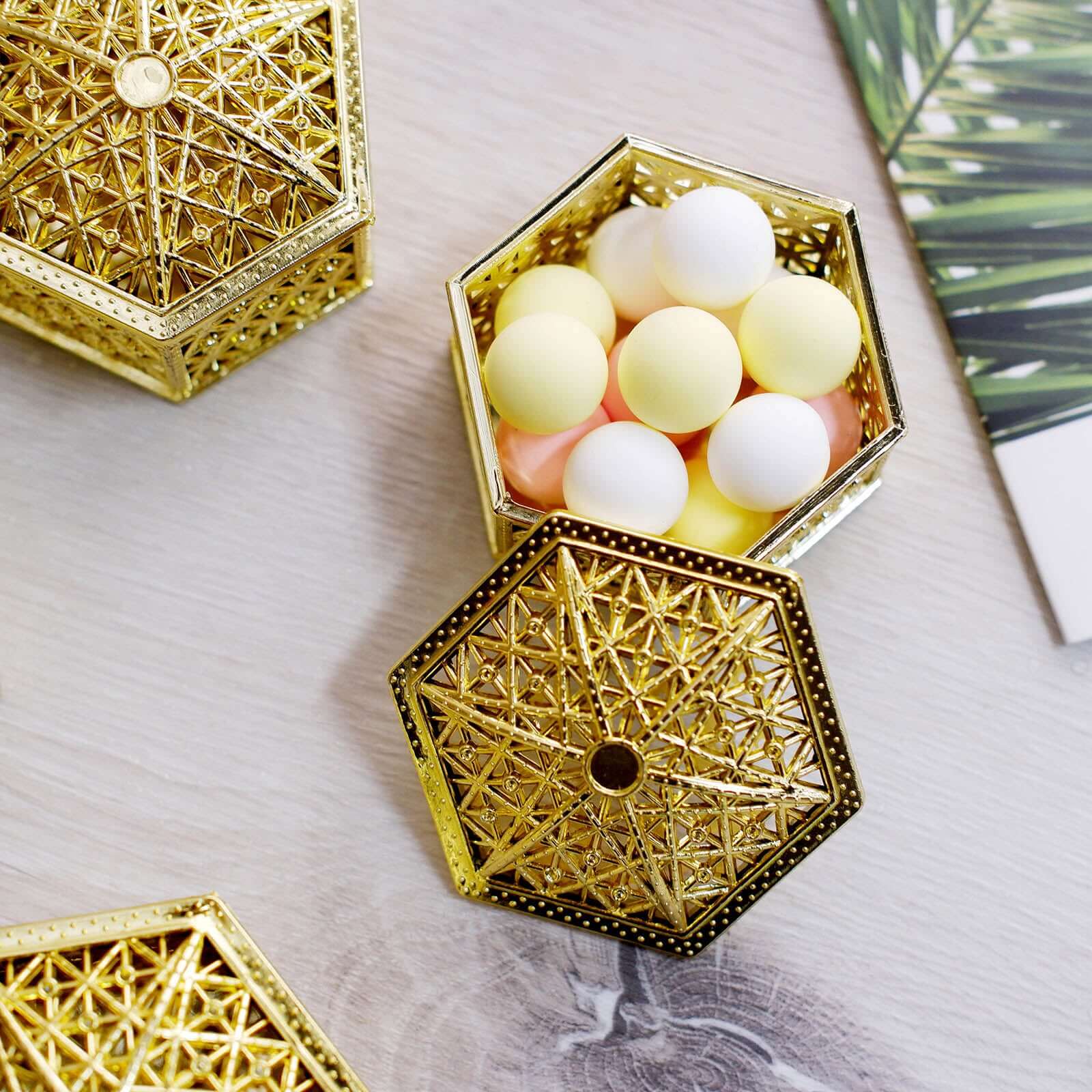 Vintage Hexagon Candy Boxes, Gold (12 Pack)